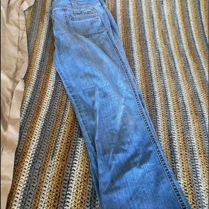 Gap  denim women’s low rise Capri